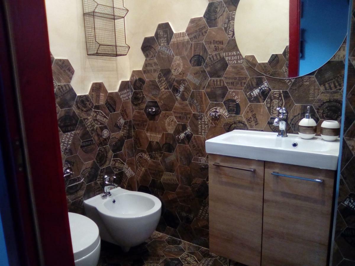 Apartamento Contrada casa vacanze Vado Ligure Exterior foto