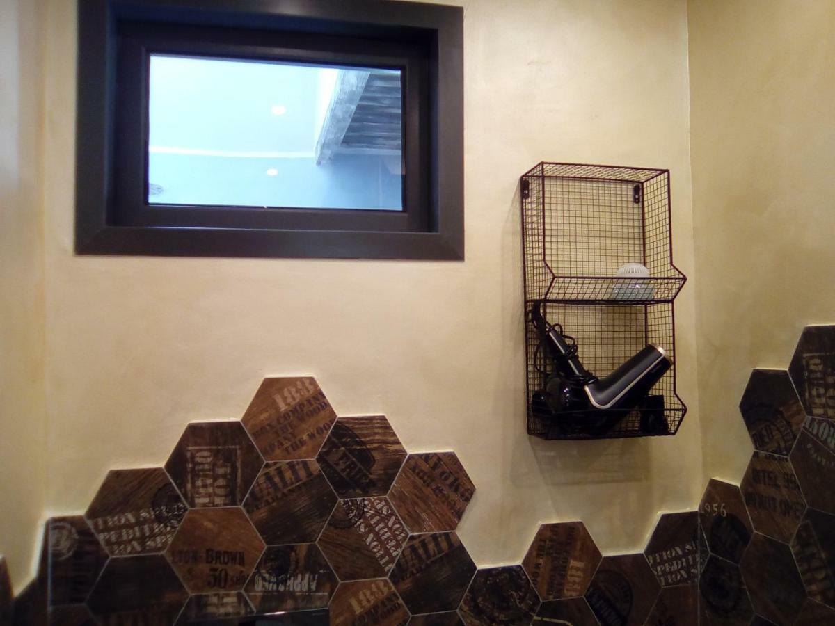 Apartamento Contrada casa vacanze Vado Ligure Exterior foto